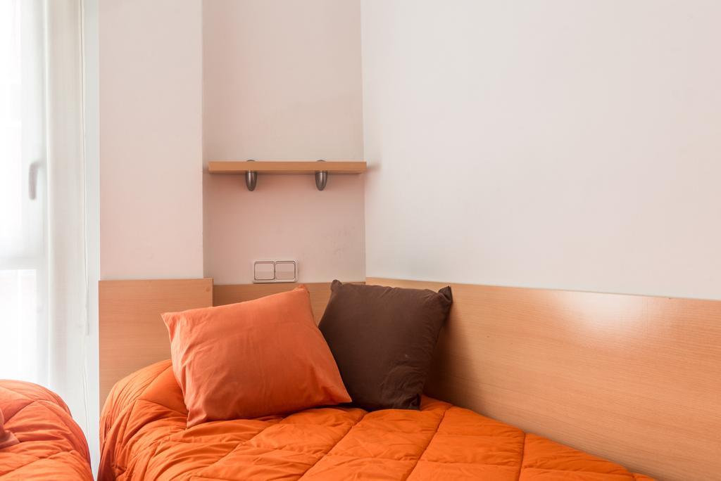 Apartamentos Navas 2 Barcelona Buitenkant foto
