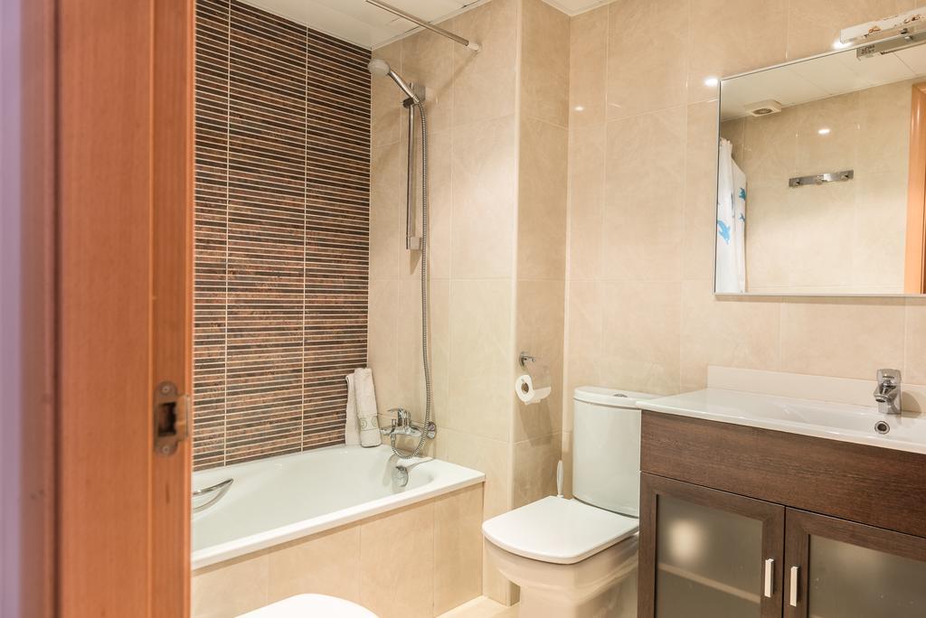 Apartamentos Navas 2 Barcelona Buitenkant foto